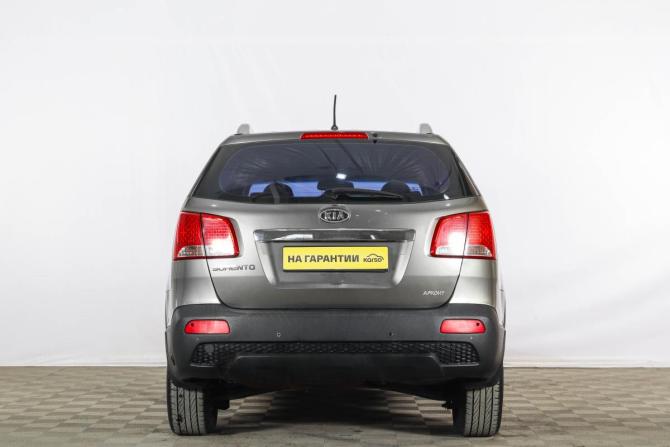 Kia Sorento II с пробегом 2011 года, цена 1 359 000 рублей, 259660 км, внедорожник, Автокод Объявления