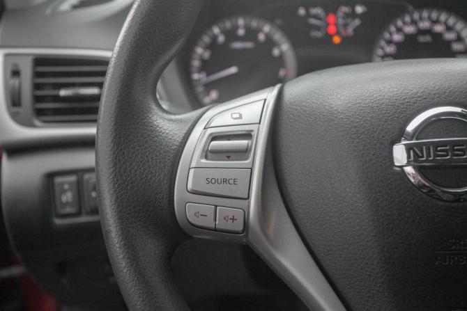 Nissan Sentra VII (B17) с пробегом 2014 года, цена 1 015 000 рублей, 132000 км, седан, Автокод Объявления