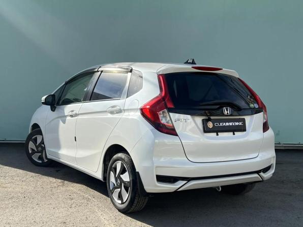 Honda Fit III Рестайлинг с пробегом 2018 года, цена 1 125 000 рублей, 104717 км, хэтчбек, Автокод Объявления