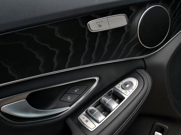 Mercedes-Benz C-Класс IV (W205) с пробегом 2017 года, цена 2 990 000 рублей, 70500 км, седан, Автокод Объявления