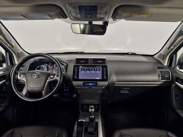 Toyota Land Cruiser Prado 150 Series Рестайлинг 3 с пробегом 2021 года, цена 6 499 000 рублей, 75000 км, внедорожник, Автокод Объявления
