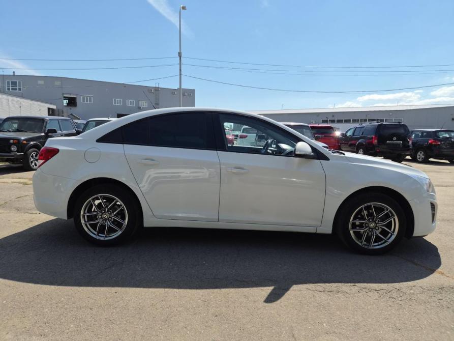 Chevrolet Cruze I Рестайлинг Саратов  - изображение 4