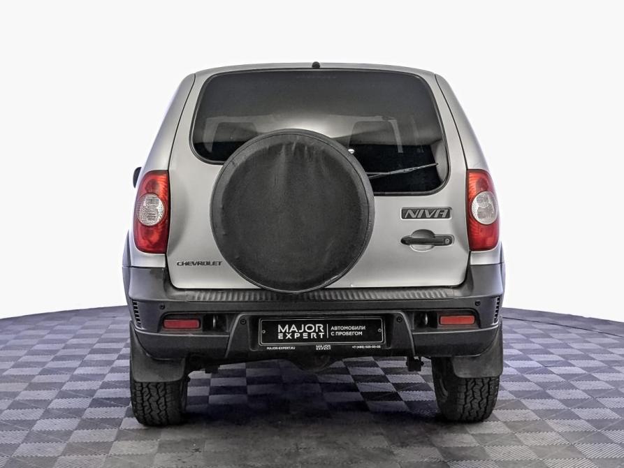 Chevrolet Niva I Рестайлинг Москва  - изображение 6