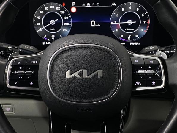 Kia Carnival IV с пробегом 2021 года, цена 4 999 000 рублей, 59041 км, минивэн, Автокод Объявления