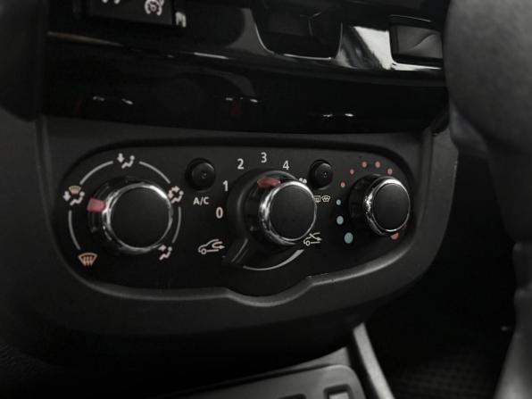 Renault Duster I Рестайлинг с пробегом 2018 года, цена 1 320 000 рублей, 144857 км, внедорожник, Автокод Объявления