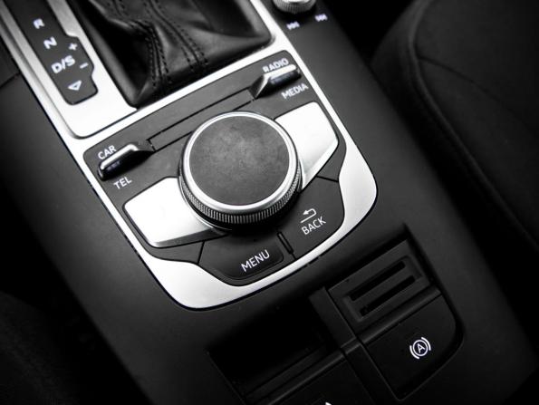 Audi A3 III (8V) Рестайлинг с пробегом 2019 года, цена 2 250 000 рублей, 82187 км, седан, Автокод Объявления