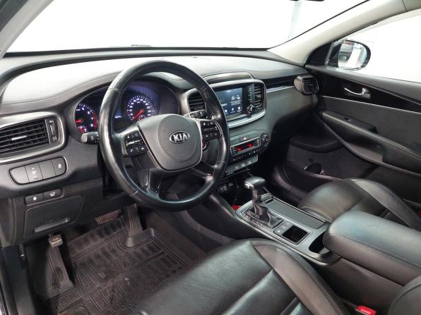 Kia Sorento III Prime Рестайлинг с пробегом 2018 года, цена 2 880 000 рублей, 84000 км, внедорожник, Автокод Объявления
