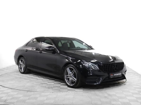 Mercedes-Benz E-Класс V (W213 S213 C238) с пробегом 2019 года, цена 2 899 900 рублей, 123726 км, седан, Автокод Объявления