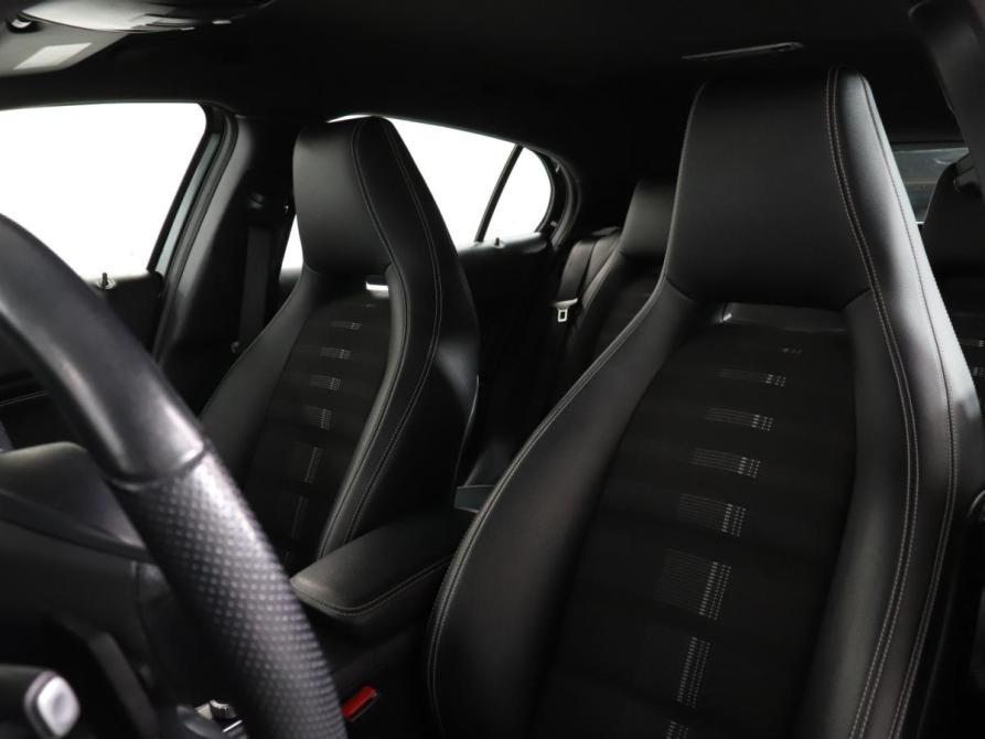 Mercedes-Benz GLA I (X156) Рестайлинг Москва  - изображение 18