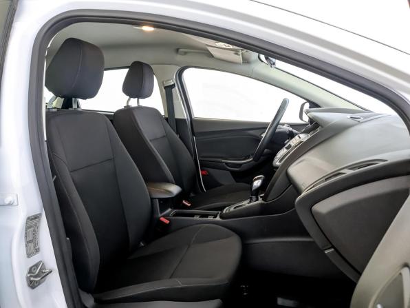 Ford Focus III Рестайлинг с пробегом 2018 года, цена 1 200 000 рублей, 87258 км, хэтчбек, Автокод Объявления