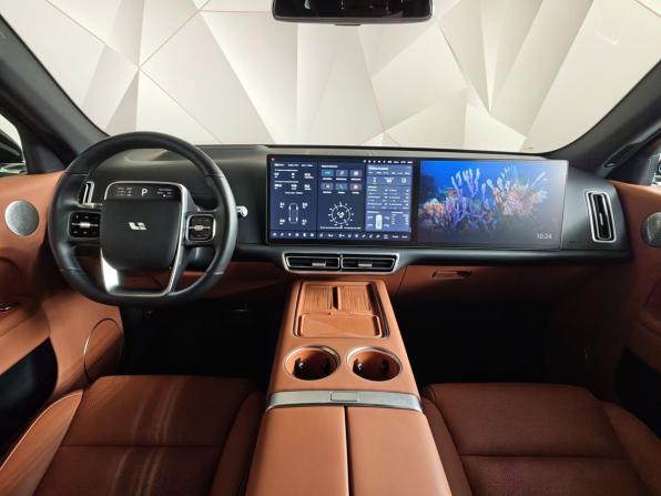 Li Auto (Lixiang) L7 I Рестайлинг с пробегом 2024 года, цена 6 450 000 рублей, 45410 км, внедорожник, Автокод Объявления