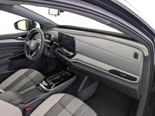 Volkswagen ID.4 с пробегом 2022 года, цена 2 850 000 рублей, 33113 км, внедорожник, Автокод Объявления