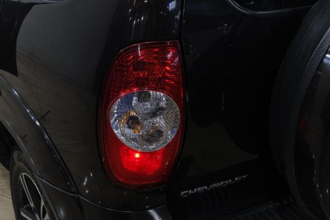 Chevrolet Niva I Рестайлинг с пробегом 2011 года, цена 549 000 рублей, 143000 км, внедорожник, Автокод Объявления