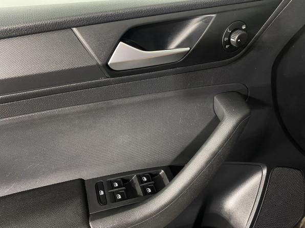 Volkswagen Polo VI с пробегом 2021 года, цена 1 549 000 рублей, 127102 км, лифтбек, Автокод Объявления