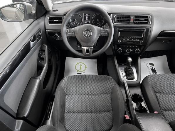 Volkswagen Jetta VI с пробегом 2013 года, цена 745 000 рублей, 296975 км, седан, Автокод Объявления