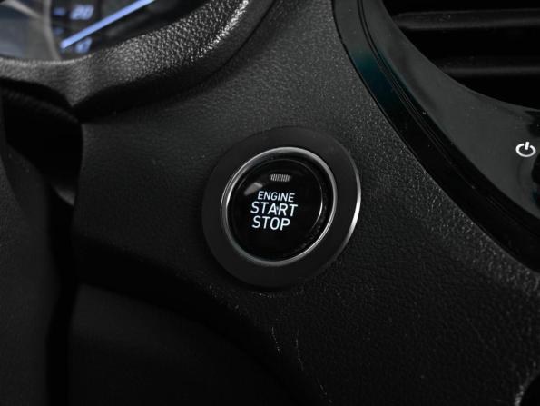 Hyundai Solaris II Рестайлинг с пробегом 2021 года, цена 1 499 000 рублей, 98484 км, седан, Автокод Объявления