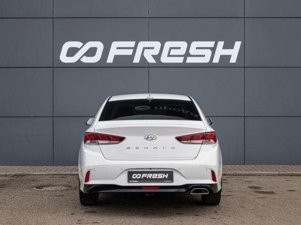 Hyundai Sonata VII (LF) Рестайлинг с пробегом 2018 года, цена 1 806 070 рублей, 97488 км, седан, Автокод Объявления