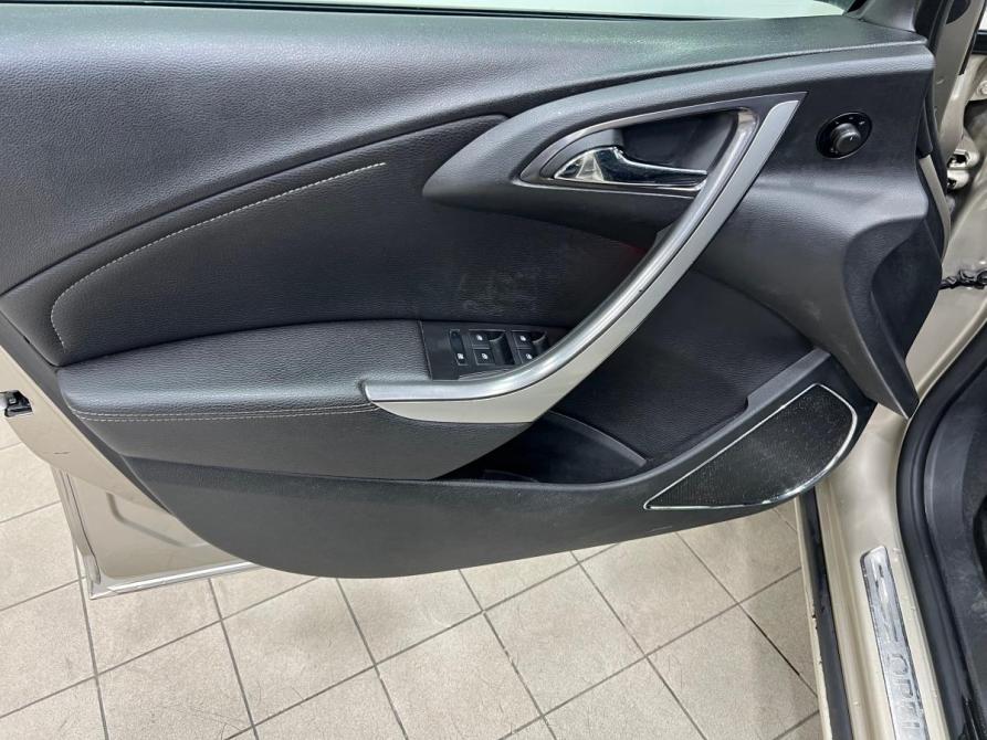 Opel Astra J Кемерово  - изображение 13