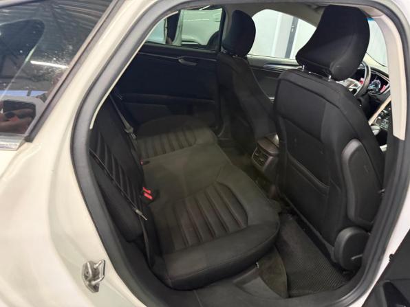 Ford Fusion (North America) II с пробегом 2015 года, цена 997 000 рублей, 228000 км, седан, Автокод Объявления