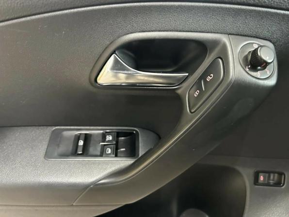 Volkswagen Polo V с пробегом 2012 года, цена 651 000 рублей, 239112 км, седан, Автокод Объявления