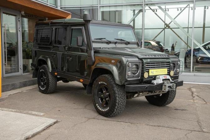 Land Rover Defender I Рестайлинг с пробегом 2008 года, цена 1 793 000 рублей, 131000 км, внедорожник, Автокод Объявления