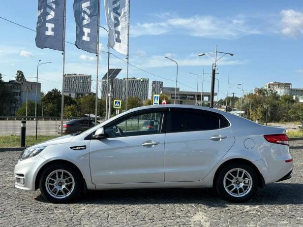 Kia Rio III Рестайлинг с пробегом 2016 года, цена 790 000 рублей, 96826 км, седан, Автокод Объявления