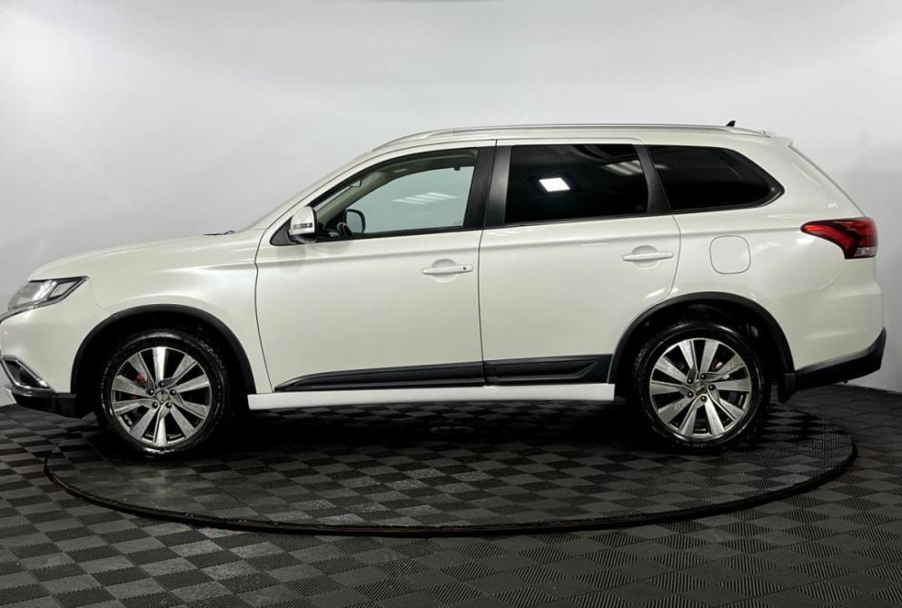 Mitsubishi Outlander III Рестайлинг Нижний Новгород  - изображение 9