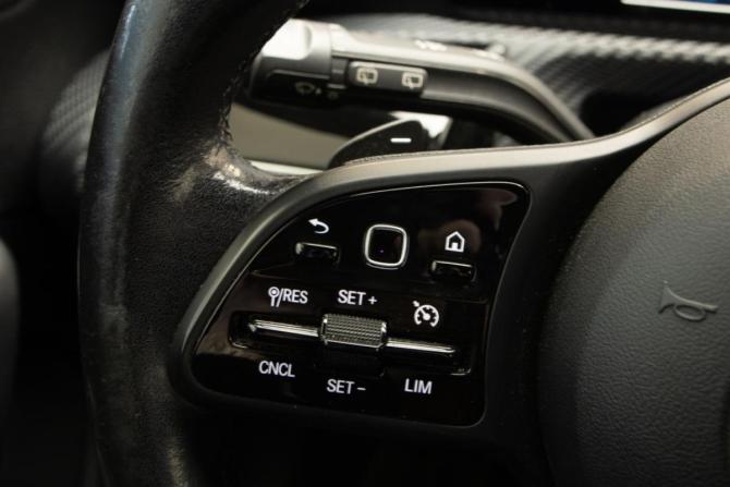 Mercedes-Benz A-Класс IV (W177) с пробегом 2019 года, цена 2 049 000 рублей, 98700 км, хэтчбек, Автокод Объявления