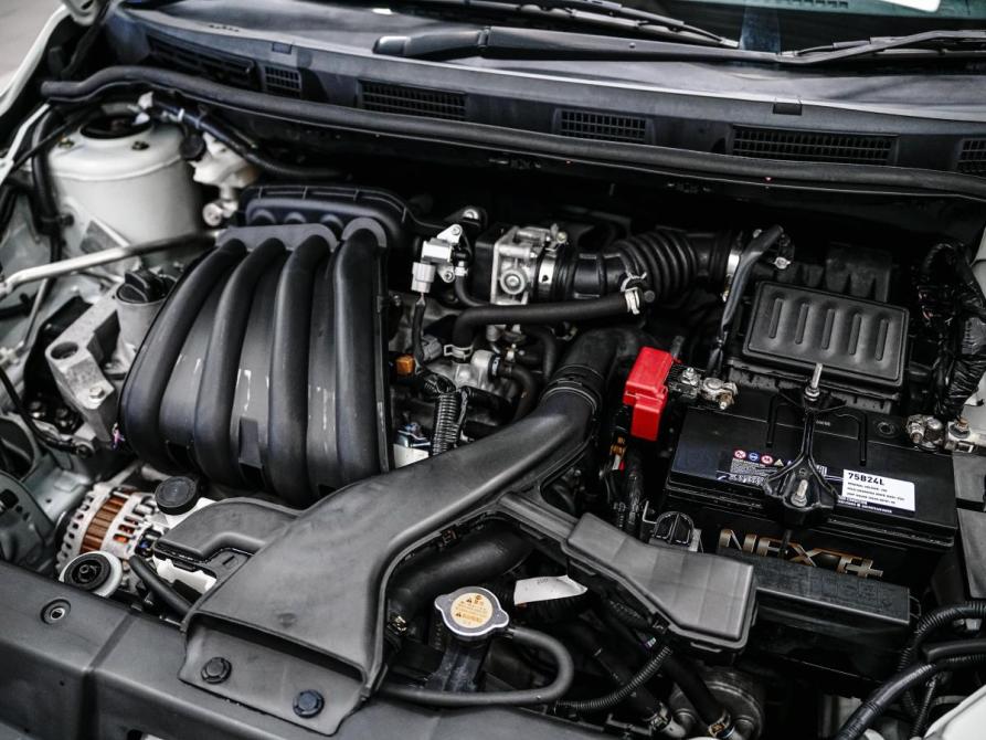 Nissan Tiida I Красноярск  - изображение 28