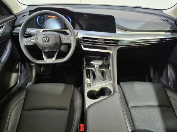 Changan CS35 Plus I Рестайлинг с пробегом 2024 года, цена 1 999 000 рублей, 5474 км, внедорожник, Автокод Объявления