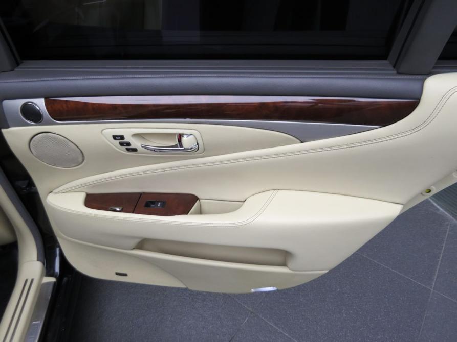 Lexus LS IV Рестайлинг 2 Екатеринбург  - изображение 16