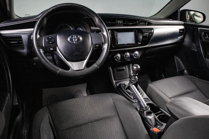 Toyota Corolla XI (E160 E170 E180) с пробегом 2014 года, цена 1 099 000 рублей, 318367 км, седан, Автокод Объявления