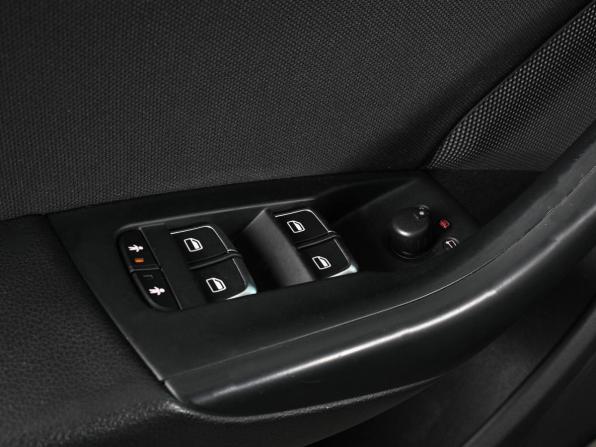Audi Q3 I (8U) с пробегом 2013 года, цена 1 659 000 рублей, 157425 км, внедорожник, Автокод Объявления