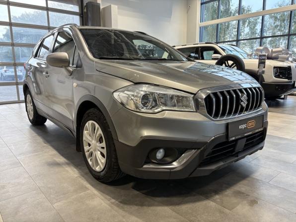 Suzuki SX4 II (S-Cross) Рестайлинг с пробегом 2017 года, цена 1 295 600 рублей, 352904 км, хэтчбек, Автокод Объявления