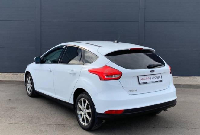 Ford Focus III Рестайлинг с пробегом 2018 года, цена 935 000 рублей, 232182 км, хэтчбек, Автокод Объявления