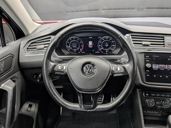 Volkswagen Tiguan II с пробегом 2018 года, цена 2 080 000 рублей, 143505 км, внедорожник, Автокод Объявления