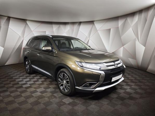 Mitsubishi Outlander III Рестайлинг 2 с пробегом 2016 года, цена 1 549 000 рублей, 218932 км, внедорожник, Автокод Объявления