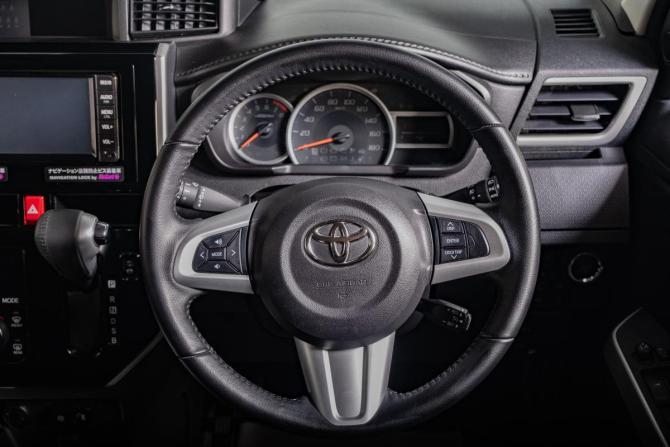 Toyota Tank I с пробегом 2019 года, цена 1 299 000 рублей, 98100 км, микровэн, Автокод Объявления