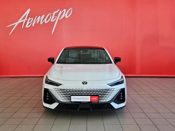 Changan UNI-V I с пробегом 2023 года, цена 1 830 000 рублей, 90034 км, лифтбек, Автокод Объявления