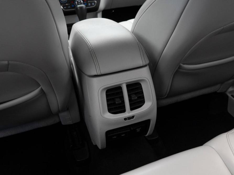 Jeep Cherokee V (KL) Рестайлинг Москва  - изображение 13