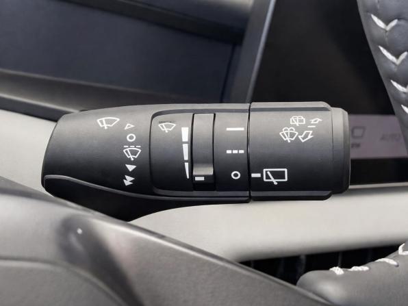 Toyota RAV4 V (XA50) с пробегом 2025 года, цена 3 877 000 рублей, 15000 км, внедорожник, Автокод Объявления