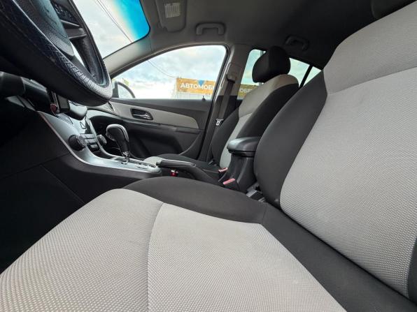 Chevrolet Cruze I Рестайлинг с пробегом 2013 года, цена 640 000 рублей, 255000 км, седан, Автокод Объявления