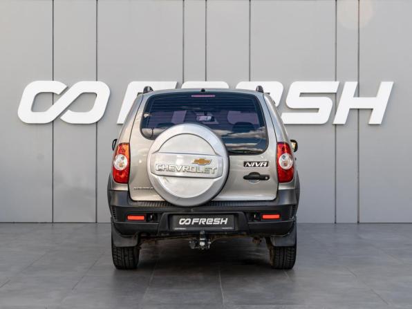 Chevrolet Niva I Рестайлинг с пробегом 2013 года, цена 640 000 рублей, 51532 км, внедорожник, Автокод Объявления