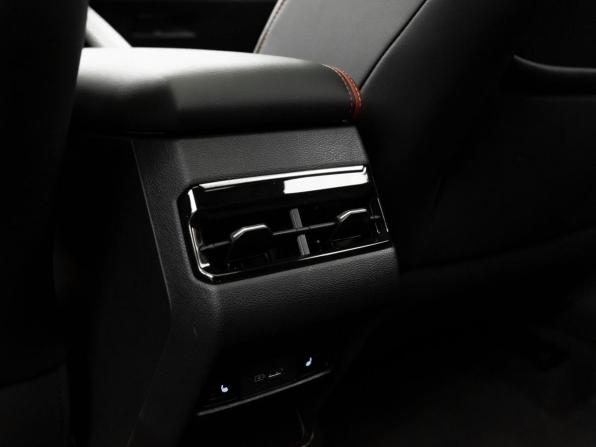 Geely Coolray I Рестайлинг с пробегом 2023 года, цена 2 190 000 рублей, 12021 км, внедорожник, Автокод Объявления