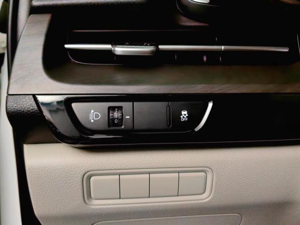 Kia Carnival IV с пробегом 2021 года, цена 2 777 000 рублей, 93563 км, минивэн, Автокод Объявления
