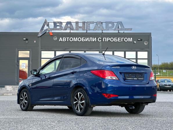 Hyundai Solaris I Рестайлинг с пробегом 2015 года, цена 1 130 000 рублей, 99500 км, седан, Автокод Объявления