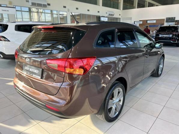 Kia Ceed II с пробегом 2012 года, цена 795 000 рублей, 176000 км, универсал, Автокод Объявления