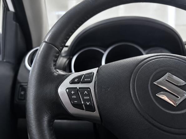 Suzuki Grand Vitara II Рестайлинг 2 с пробегом 2013 года, цена 1 429 000 рублей, 288782 км, внедорожник, Автокод Объявления