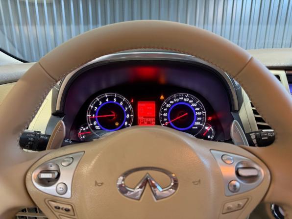 Infiniti FX II (S51) с пробегом 2011 года, цена 1 799 900 рублей, 289000 км, внедорожник, Автокод Объявления