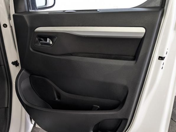 Citroen SpaceTourer I с пробегом 2021 года, цена 3 100 000 рублей, 97749 км, минивэн, Автокод Объявления